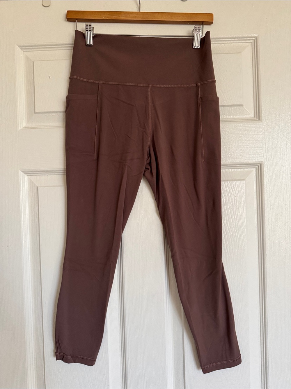 Athleta High-Rise Pocket Leggings in Cocoa